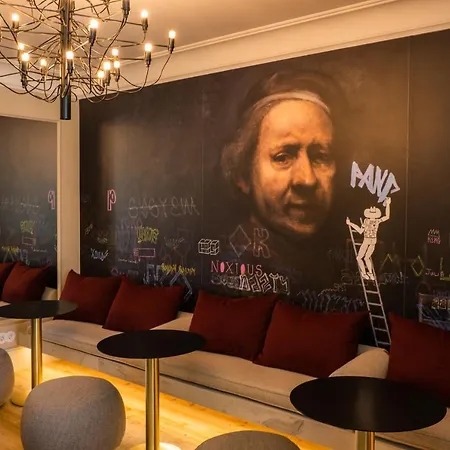 Artsy كاسكايس