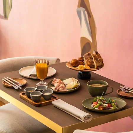 Artsy Hotel Cascais