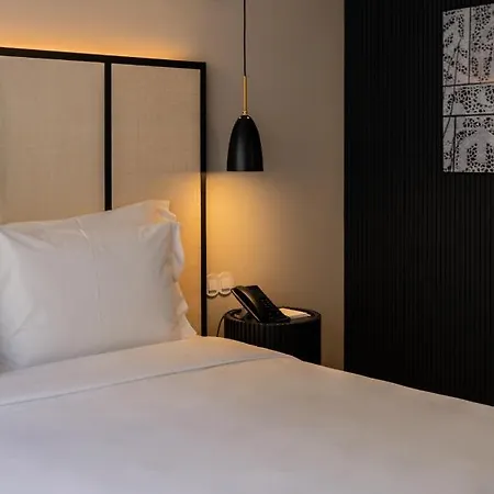 Artsy Otel Cascais