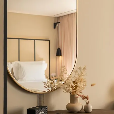Artsy Hotel