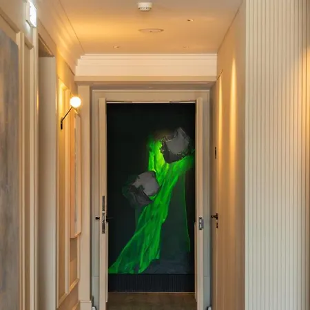 Hotel Artsy 5*