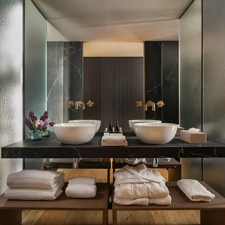Artsy Otel 5*